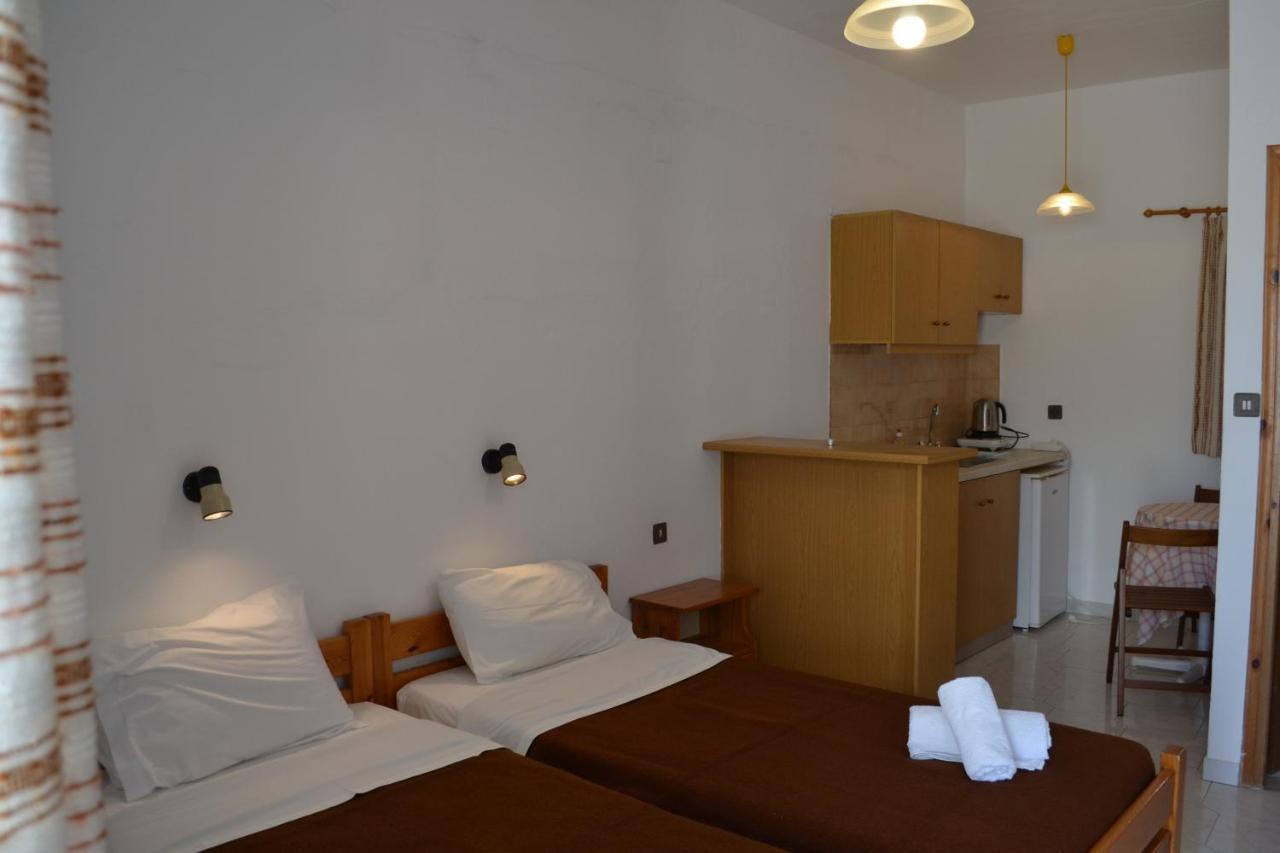 Argyro Studios And Apartments Agia Galini Екстериор снимка